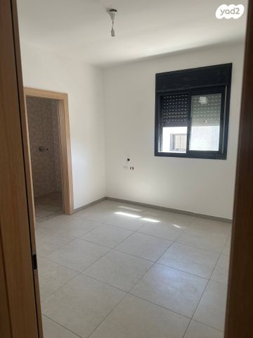 דירה, לשם 33, שאר העיר, אריאל