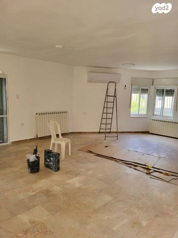 בית פרטי/ קוטג', משעול הקורנית 5, רמות, ירושלים