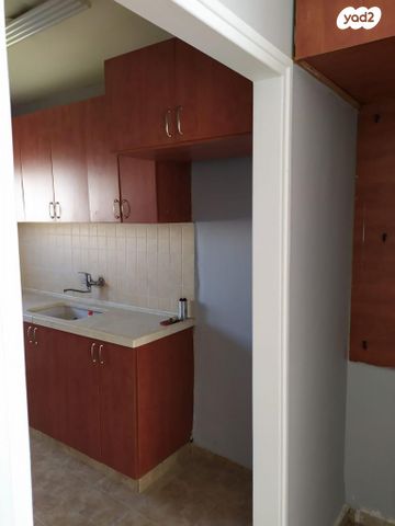 דירה, הנשיא וייצמן 28, שיכון ג, טבריה