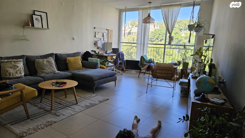 דירה, הרב הרצוג 20, תל גנים, גבעתיים