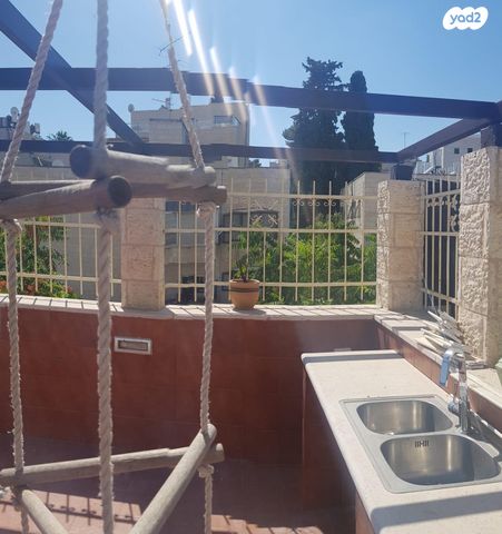 דופלקס, נקדימון 11, קטמון הישנה, ירושלים