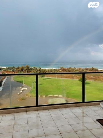 גג/ פנטהאוז, דוגית 8, אכזיב, נהריה