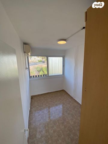 דירה, הנשיא וייצמן 28, שיכון ג, טבריה