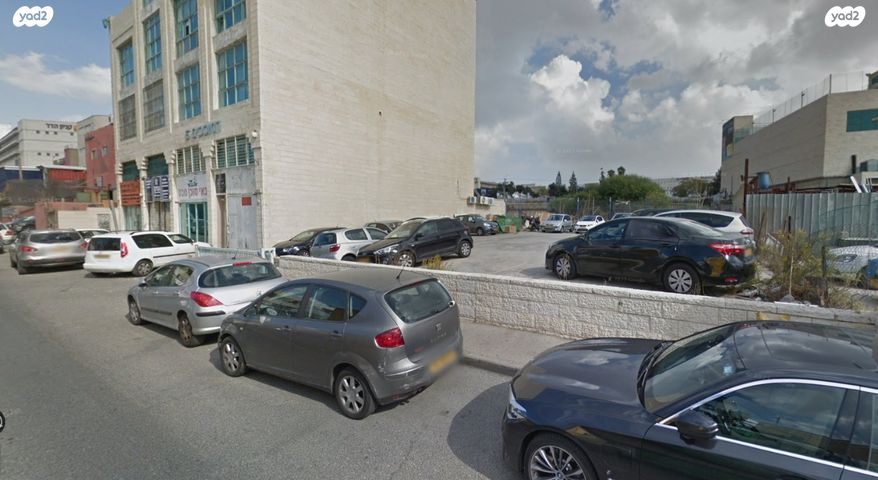 קרית המוסכים 7