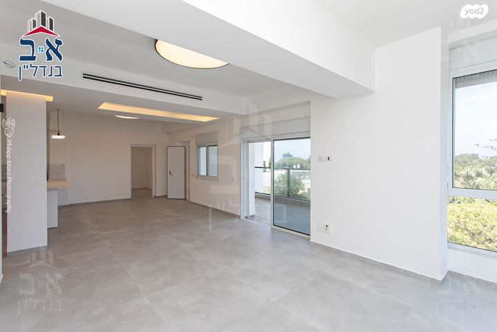 דירה, שדרות הצבי, כבירים, חיפה