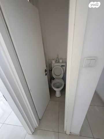 דירה, שדרות העצמאות 47, בת ים