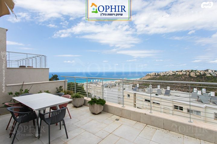 גג/ פנטהאוז, מורד הזמיר, אחוזה, חיפה