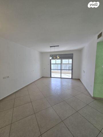 דירה, דינה 1, העיר העתיקה, רמב"ם, דרום, באר שבע