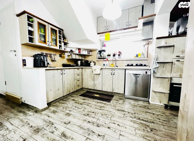 דו משפחתי, מעלות תרשיחא