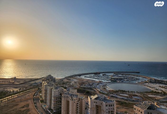 דירה, ג'ו עמר, הקריה מע"ר, אשדוד