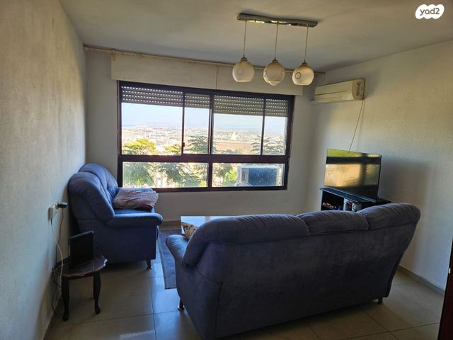 דירה, חבצלת 15, גבעת עמוס, נשר