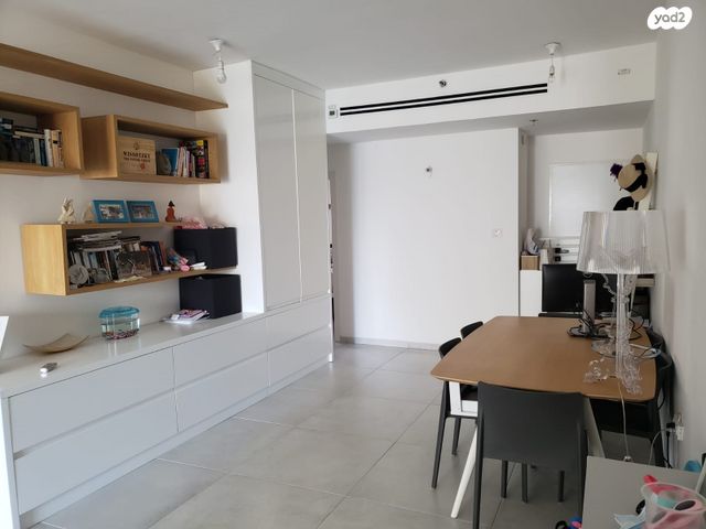 דירה, נווה אביבים, תל אביב יפו