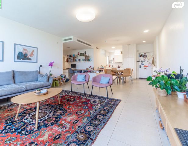 נווה אביבים