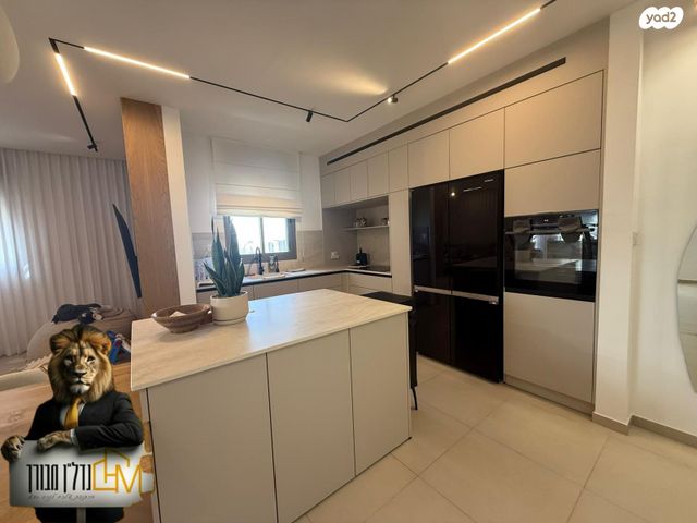 דירה, נצר חזני 18, נתיבות מערב, נתיבות