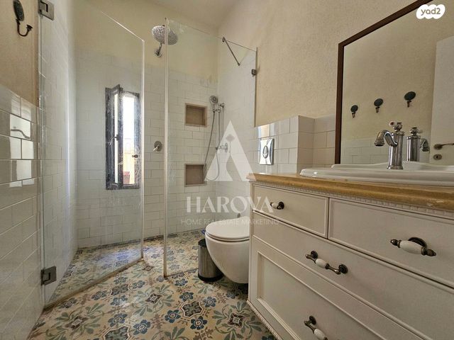 דירת גן, הלימון, עג'מי, גבעת העליה, תל אביב יפו