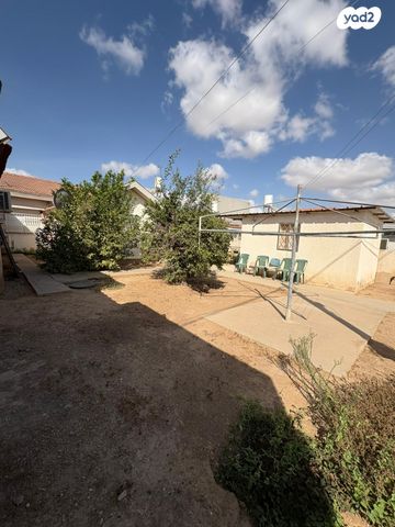 בית פרטי/ קוטג', הרב עוזיאל 6, אופקים