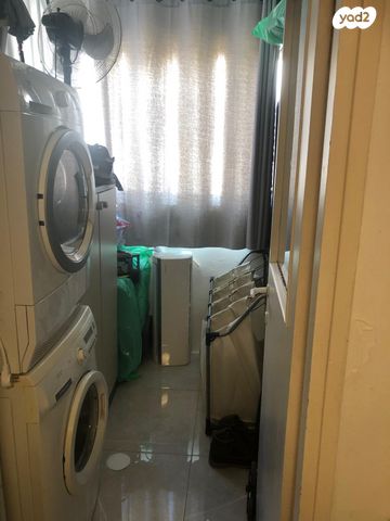 דירה, יהוד מונוסון