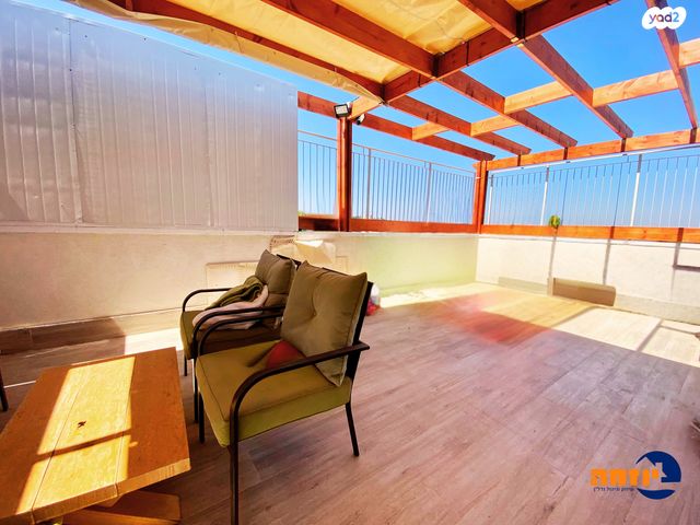 יצחק ניידיץ' 