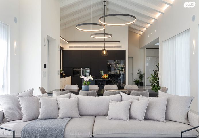 בית פרטי/ קוטג', שאר העיר, קדימה צורן