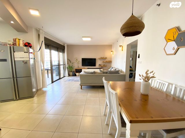 דירה, ארזי הלבנון, עין הים, חדרה