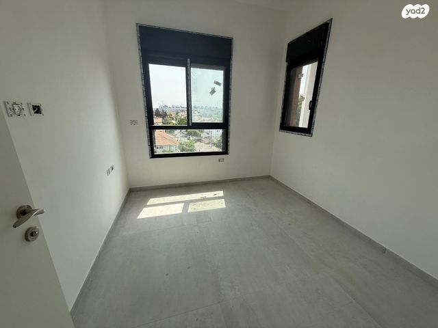 דירה, מרכז דרום, רעננה