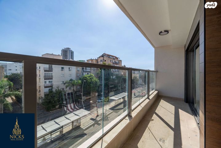 זאב אורלוב 35