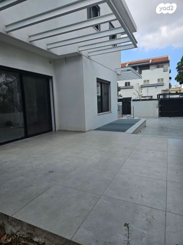 בית פרטי/ קוטג', גני מנחם, באר יעקב