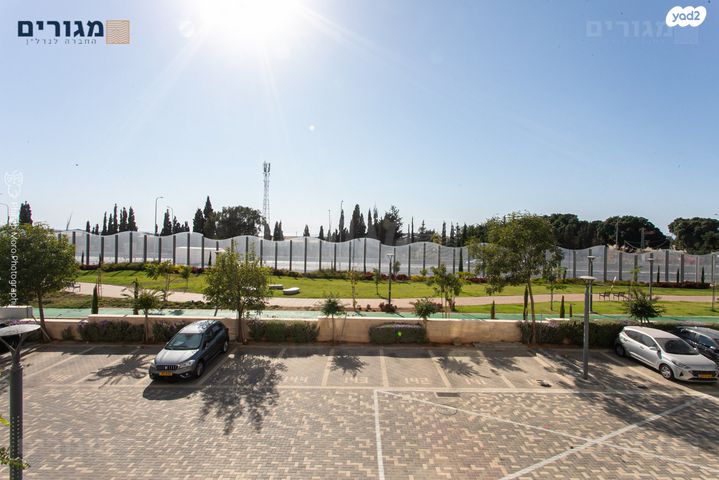 דירה, היסעור, החותרים, טירת כרמל