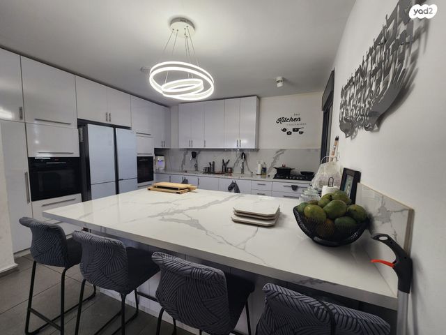 דופלקס, אורן, החורש, חריש