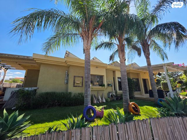 בית פרטי/ קוטג', נאות גולן