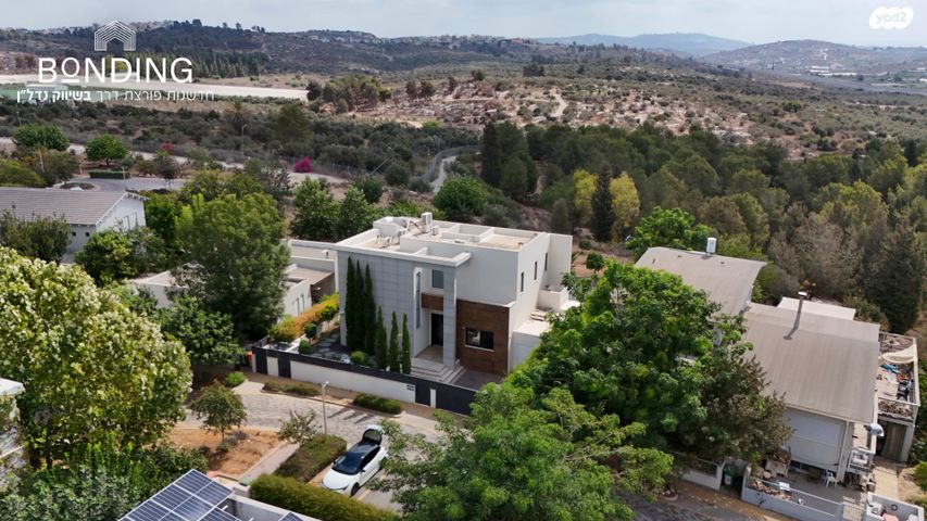 בית פרטי/ קוטג', בחן