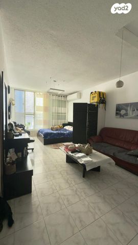 דירה, אחד העם 11, דרום מערב ותיק, בת ים