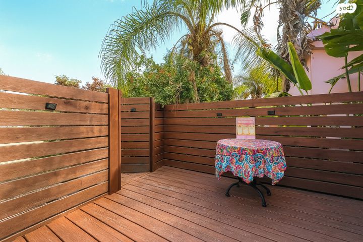 דו משפחתי, מלכי ישראל 15, נווה שרת, זכרון יעקב