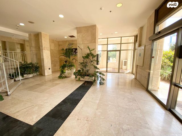 דירה, ארזי הלבנון, עין הים, חדרה