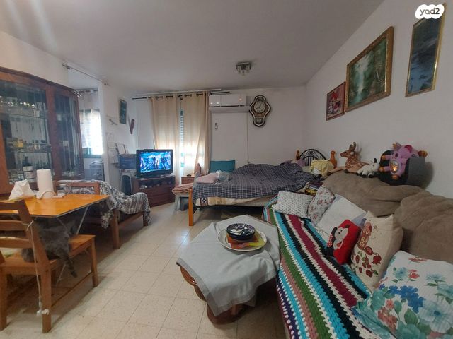 דירה, ארבע עונות 12, גני אביב, לוד