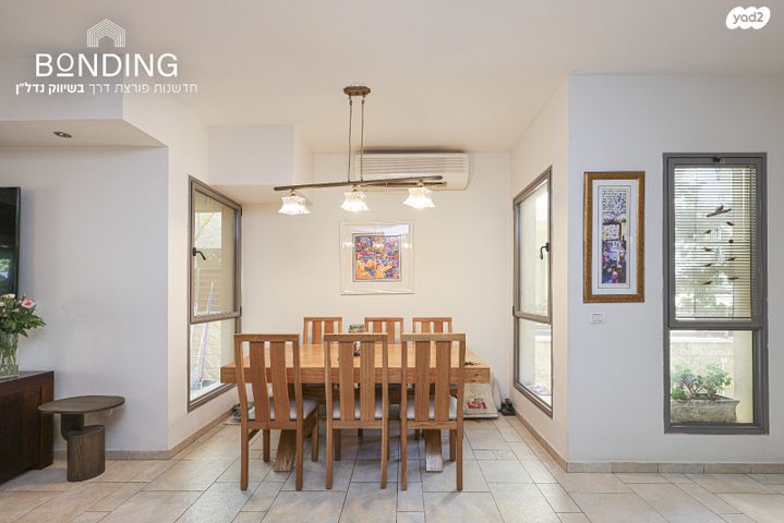 דו משפחתי, האודם, 212 מזרח, אבן יהודה