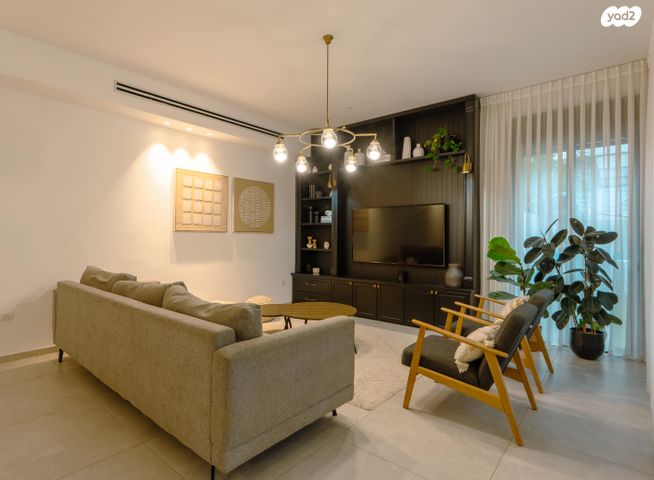 דופלקס, תל מונד