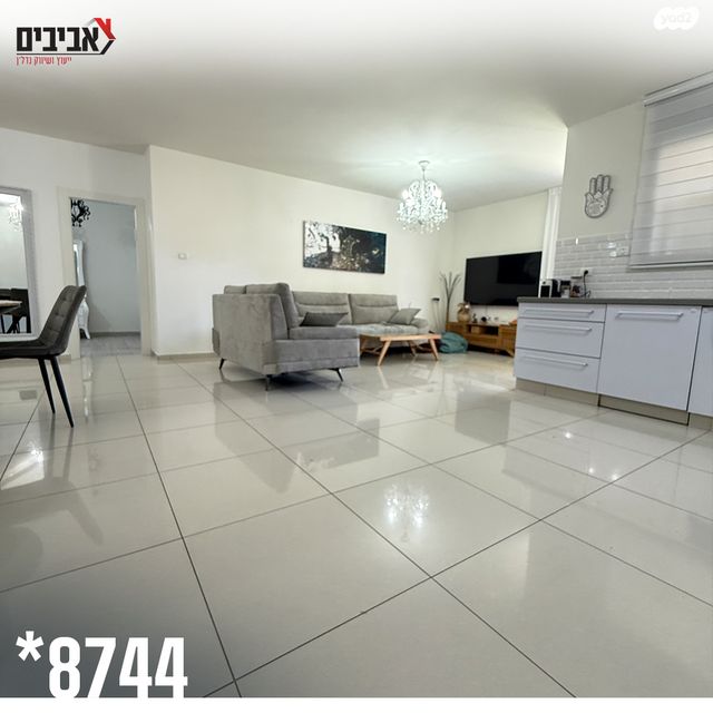 דירת גן, שדרות