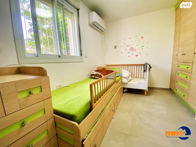 דירה, יצחק ניידיץ', קרית היובל, ירושלים