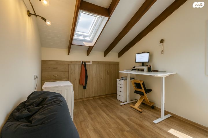 דו משפחתי, מלכי ישראל 15, נווה שרת, זכרון יעקב