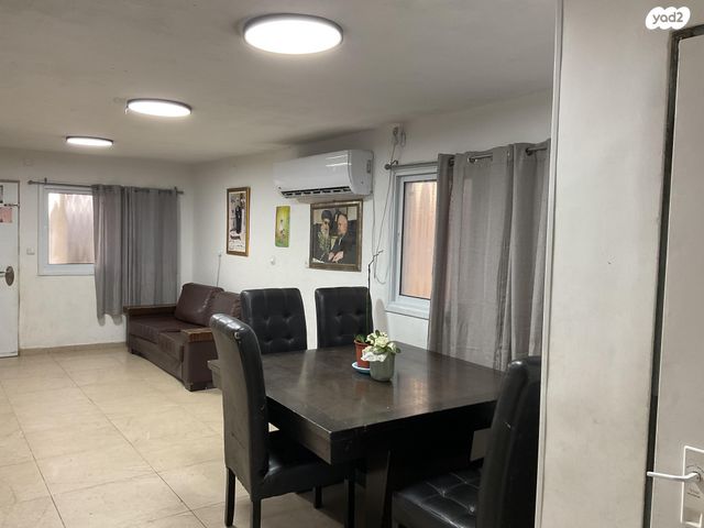 דו משפחתי, אשקלון