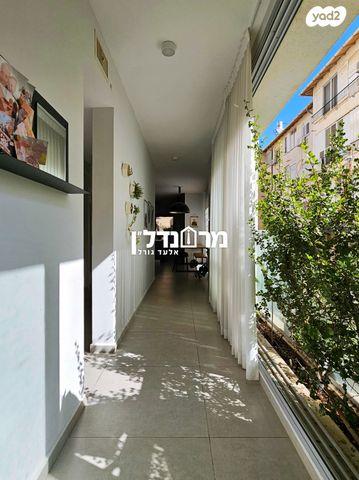 דירה, מרכז, הרצליה