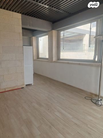 דירה, קוסטה ריקה, עיר גנים, ירושלים