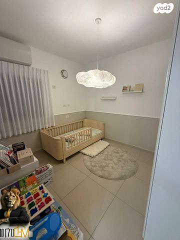 דירה, נצר חזני 18, נתיבות מערב, נתיבות