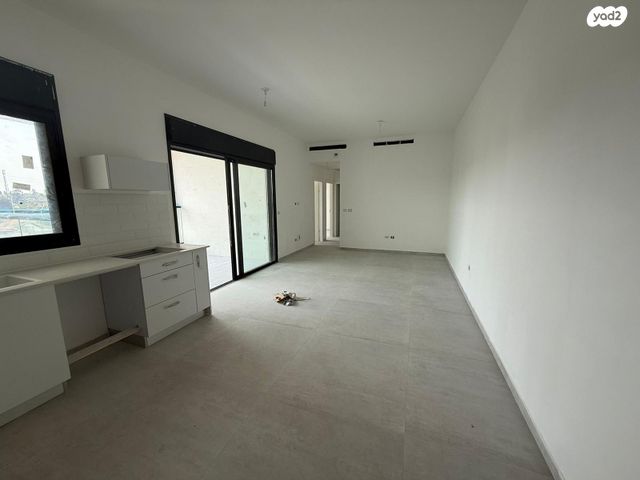 דירה, לוי אשכול, מרכז דרום, רעננה