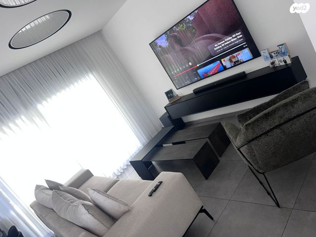 דירה, יוסי בנאי, קרית האמנים, מצליח, רמלה