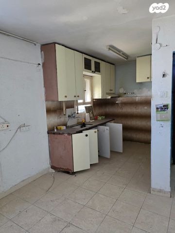 דירה, שדרות דגניה, קרית חיים מערבית, חיפה