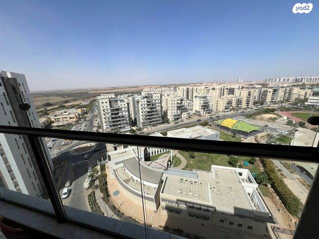 דירה, יוסף אבו, נתיבות מערב, נתיבות