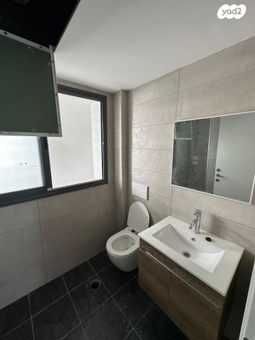 דירה, שדרות ירושלים 135, מכללת תל אביב יפו, דקר, תל אביב יפו