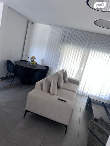 דירה, יוסי בנאי, קרית האמנים, מצליח, רמלה